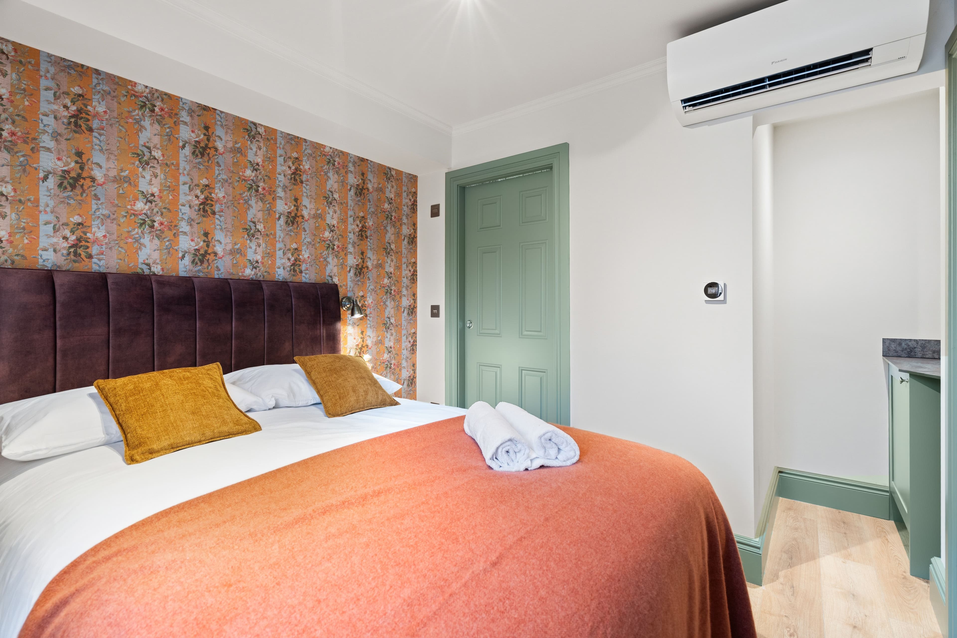 bedroom unit 9